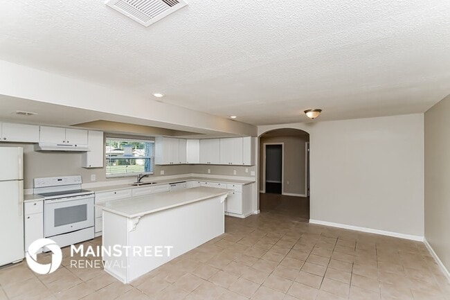 Building Photo - 1513 Hendren Dr