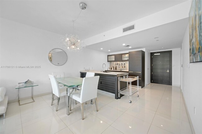 Foto del edificio - 200 Biscayne Blvd Way