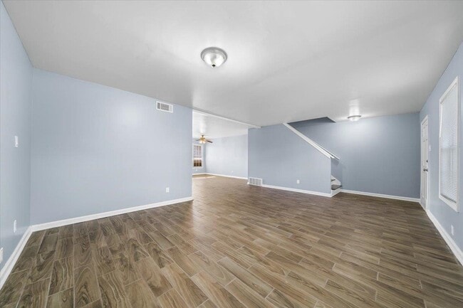 Foto del edificio - 3368 Coachouse Cove