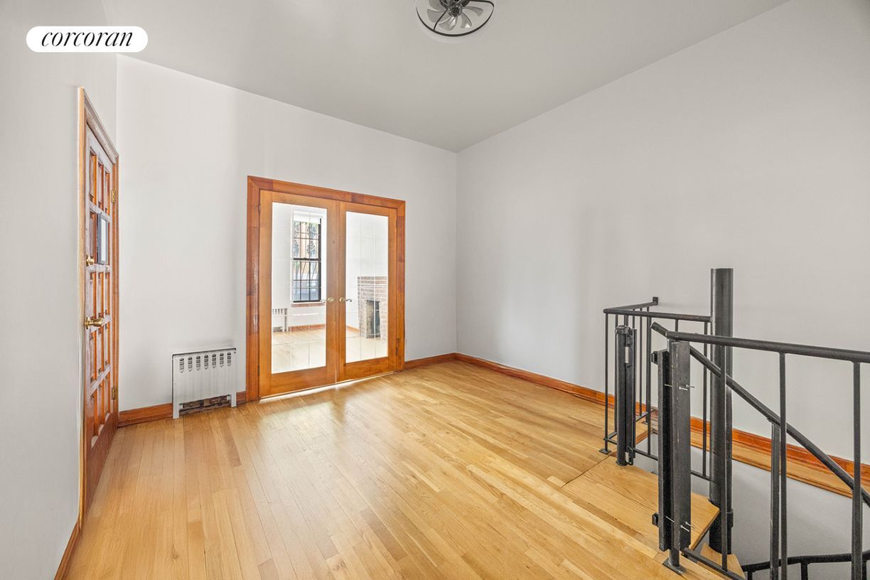 Foto principal - 332 6th Ave
