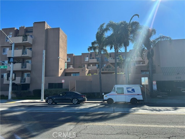 Foto del edificio - 450 E 4th St