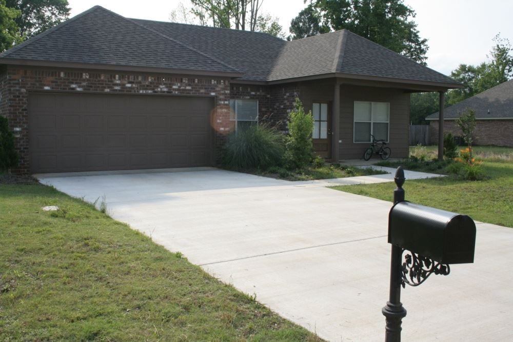 107 Stapleton Dr, Canton, MS 39046 House Rental in Canton, MS