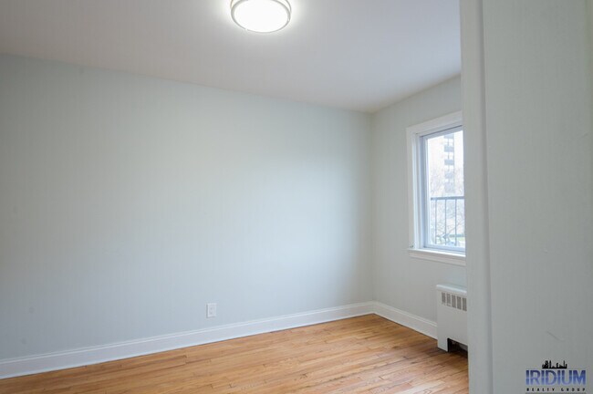 Foto del edificio - 296-310 S Harrison St - 298-2