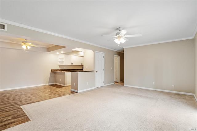 Building Photo - 5580 Baronridge Dr