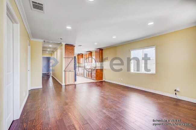 Foto del edificio - 4619 165th St