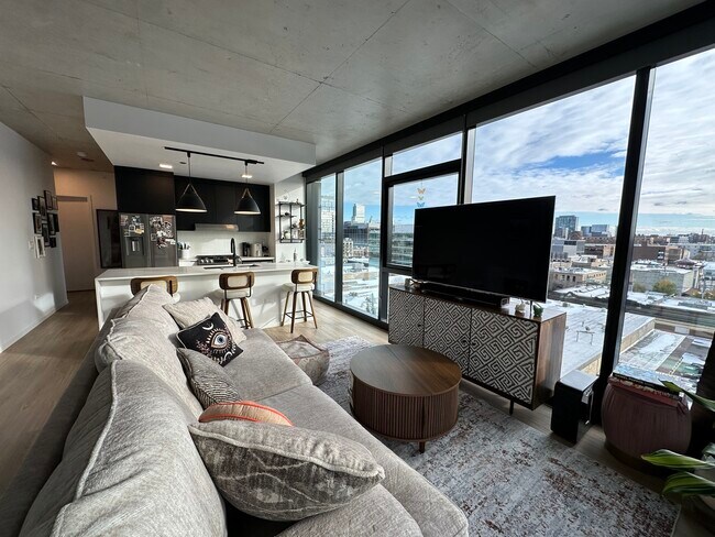 Foto del edificio - 225 N Elizabeth St