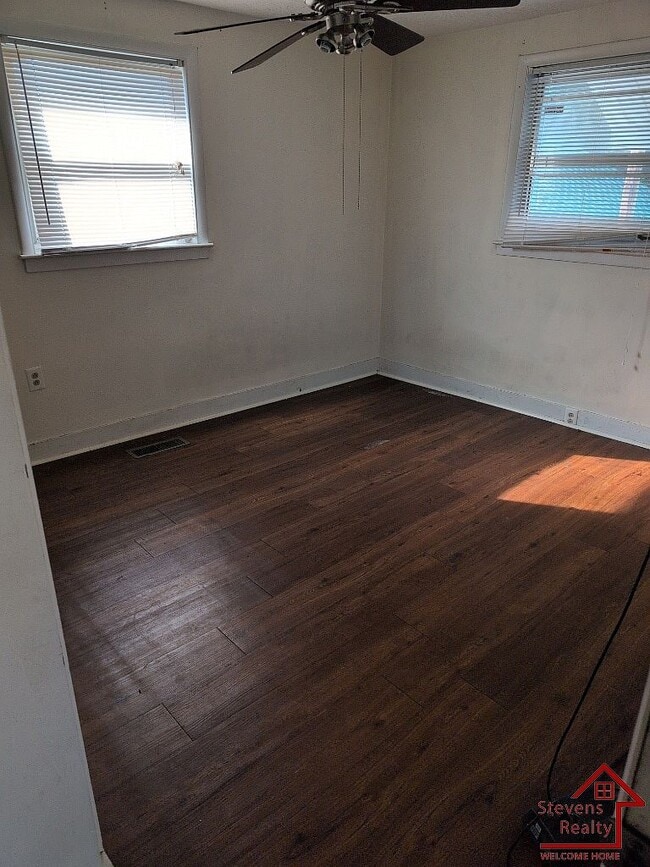 Building Photo - 317 Susong Dr