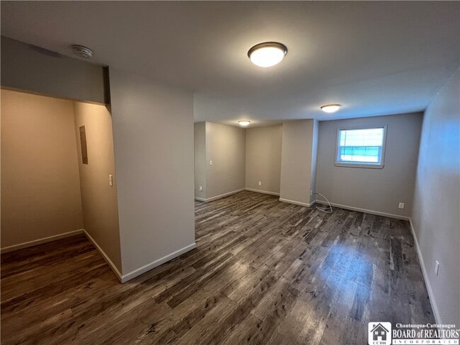 Foto del edificio - 106 Chautauqua Ave