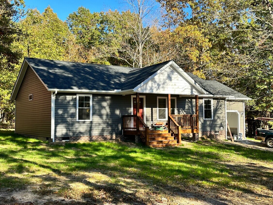 662 Landing Rd, Farmville, VA 23901 House Rental in Farmville, VA