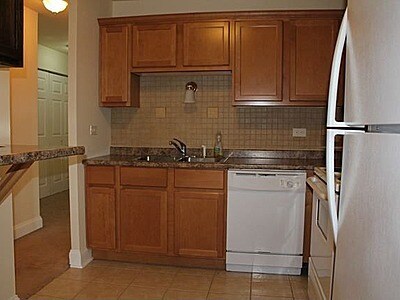 Foto del edificio - 430 Walnut Creek Ln