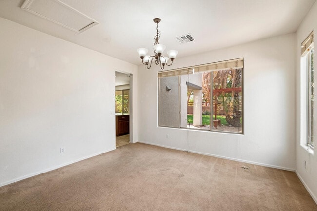 Building Photo - 18813 E Arrowhead Trail