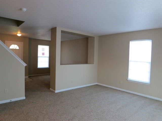 Foto del edificio - 2898 Hearthside Dr