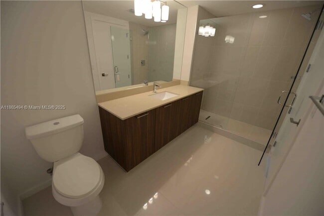 Foto del edificio - 5252 NW 85th Ave