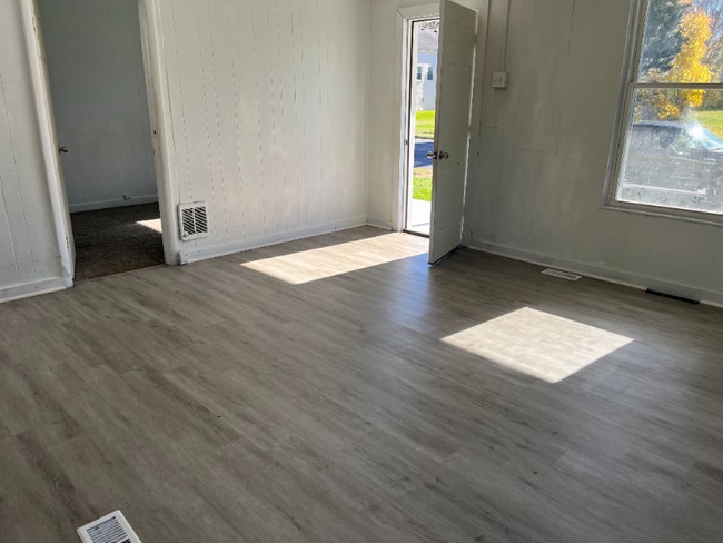 Building Photo - 816 W Liberty St