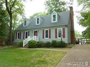 Building Photo - 10924 Sunset Hills Dr
