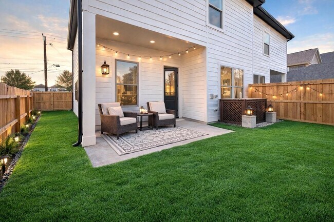 Foto del edificio - 5922 Cebra St