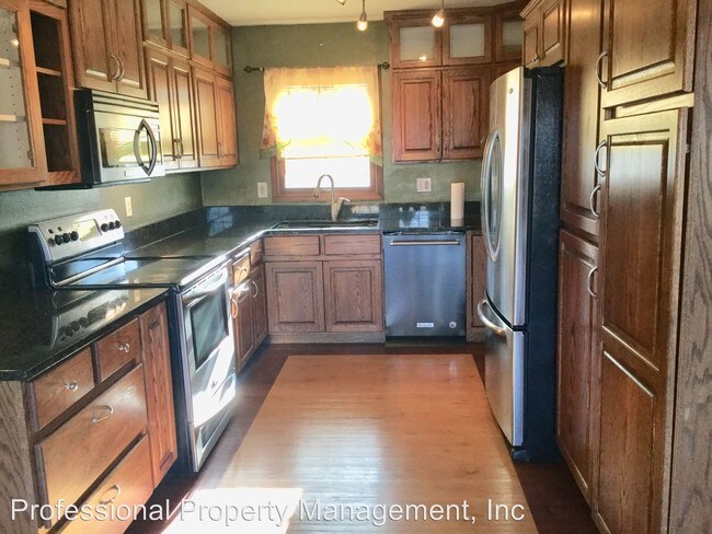 Foto del edificio - 4 br, 2 bath House - 2402 57th St