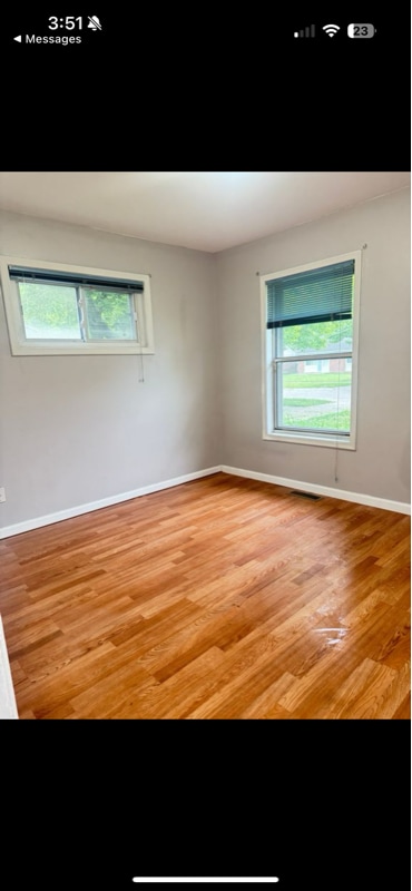 Building Photo - 11175 Edgemont Ave