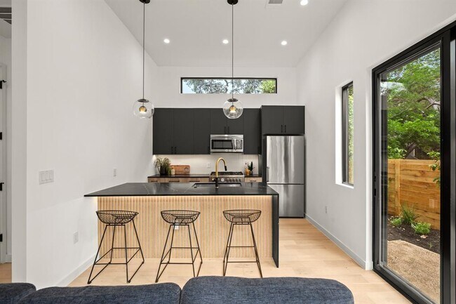 Foto del edificio - 1008 W Annie St