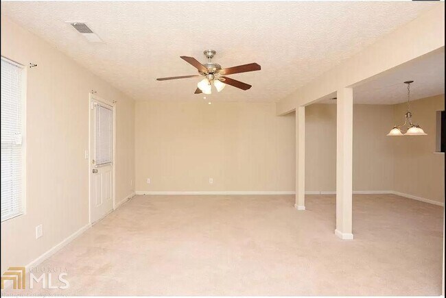 Foto del edificio - 1503 Conley Way