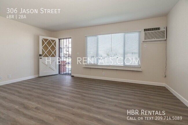 Building Photo - 306 Jason St