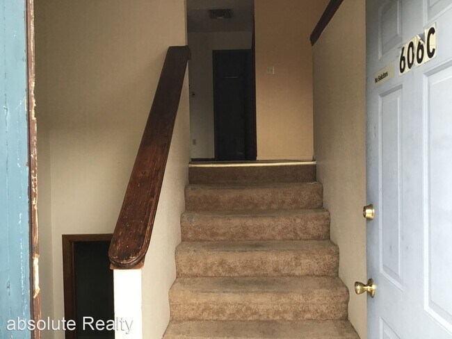 Building Photo - 2 br, 2 bath House - 606-C S. Rio Grande Ave.
