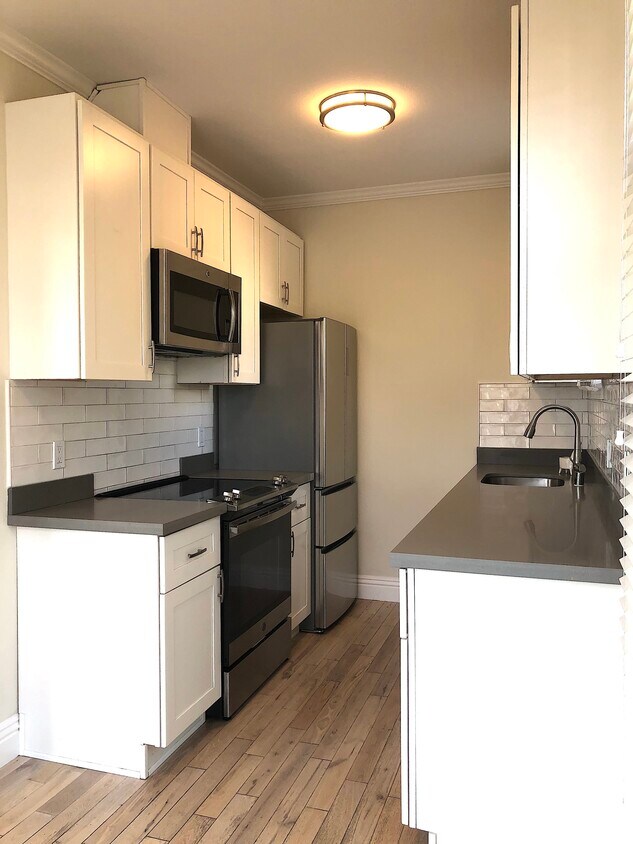 Foto principal - 633 Alma Ave
