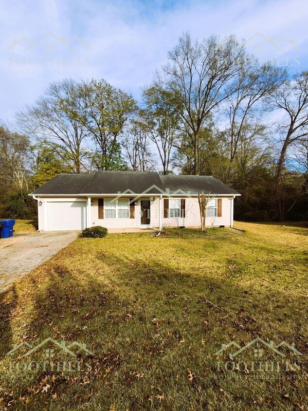 Foto principal - 438 Old Colony Rd