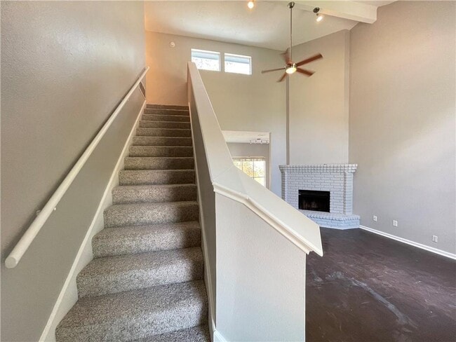 Building Photo - 2114 Zephyr Ln