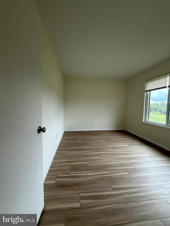 Building Photo - 125 Clubhouse Dr SW