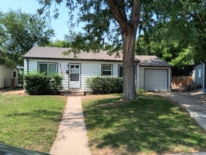 Building Photo - 2417 12th Ave Ct