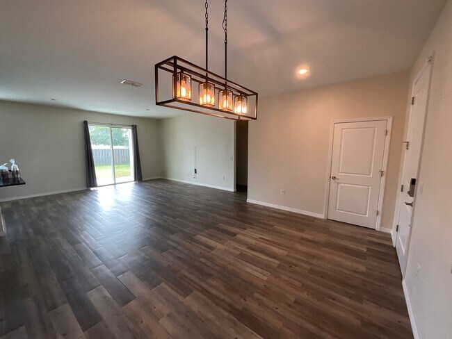 Foto del edificio - 1662 GLENRIDGE STREET NW, PALM BAY