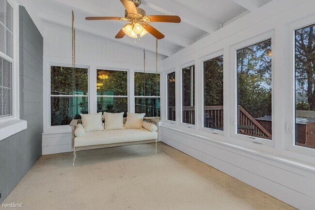 Building Photo - 1 br, 1 bath House - 973 Drake Acres Rd