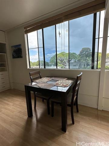 Building Photo - 2050 Nuuanu Ave