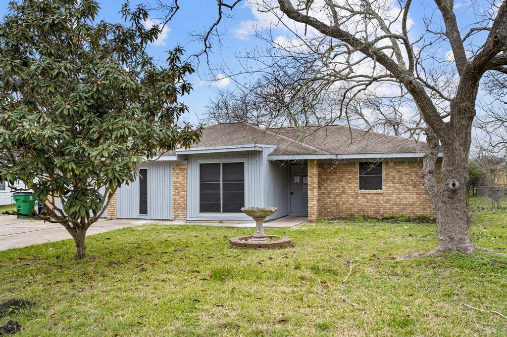 Foto principal - 1227 Fair Dr