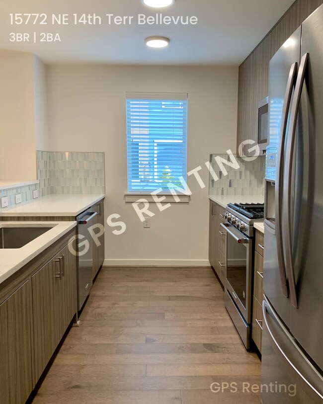 Building Photo - Crossroads Village Bellevue- Rare 1 level ...