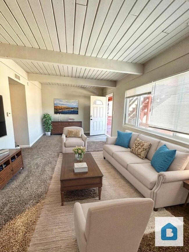 Photo - 425 E Fountain Pl Apartment