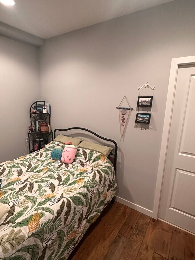 Foto principal - 2568 Frankford Ave