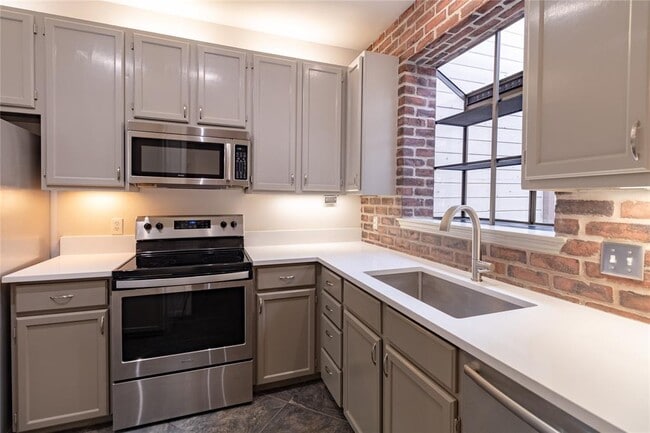 Building Photo - 1741 Spyglass Dr