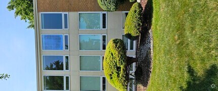 Building Photo - 3014 Harlem Ave