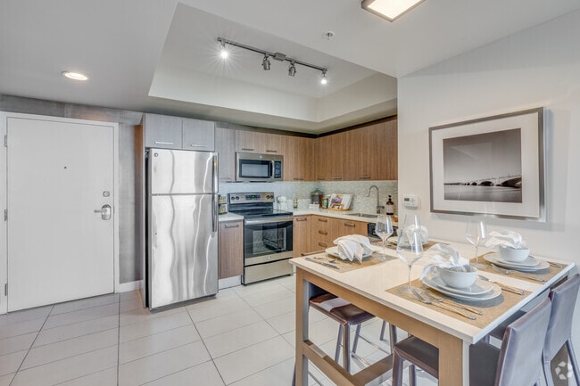 Kitchen - Intown Apartments
