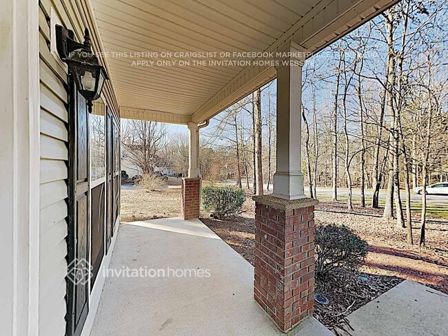 Building Photo - 70 Brittain Way