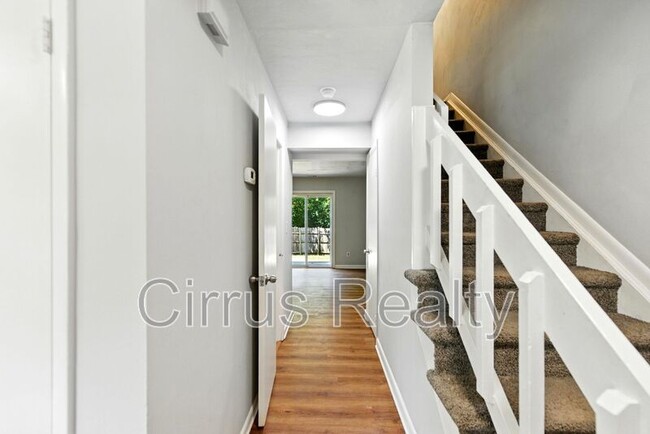 Building Photo - 3512 Bancroft Dr