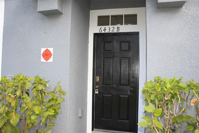 Foto del edificio - 6432 S Goldenrod Rd