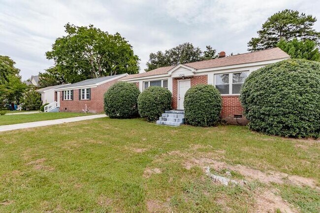 Foto del edificio - Charming 3 bedroom home in Columbia!