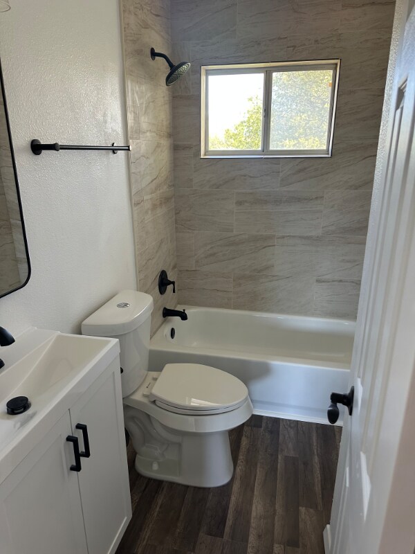 Foto del edificio - 1705 NW 48th St