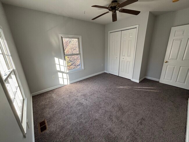 Bedroom - 42 Parker Rd