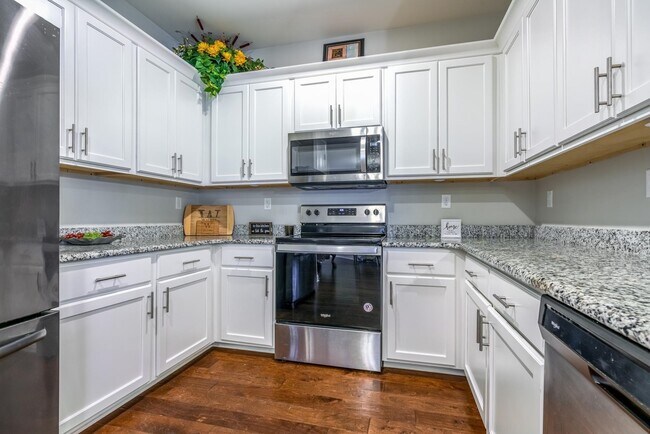 Foto del edificio - 8322 Everly Meadows Dr