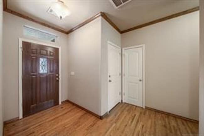 Building Photo - 3 Bed | 2 Full Bath | Vintage at Verdigris | Available end of January!