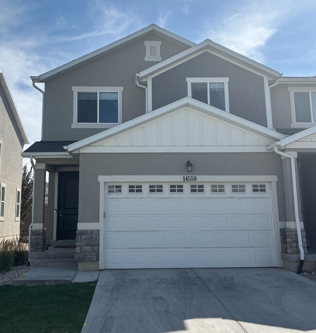 Building Photo - 14550 S Quiet Shade Dr